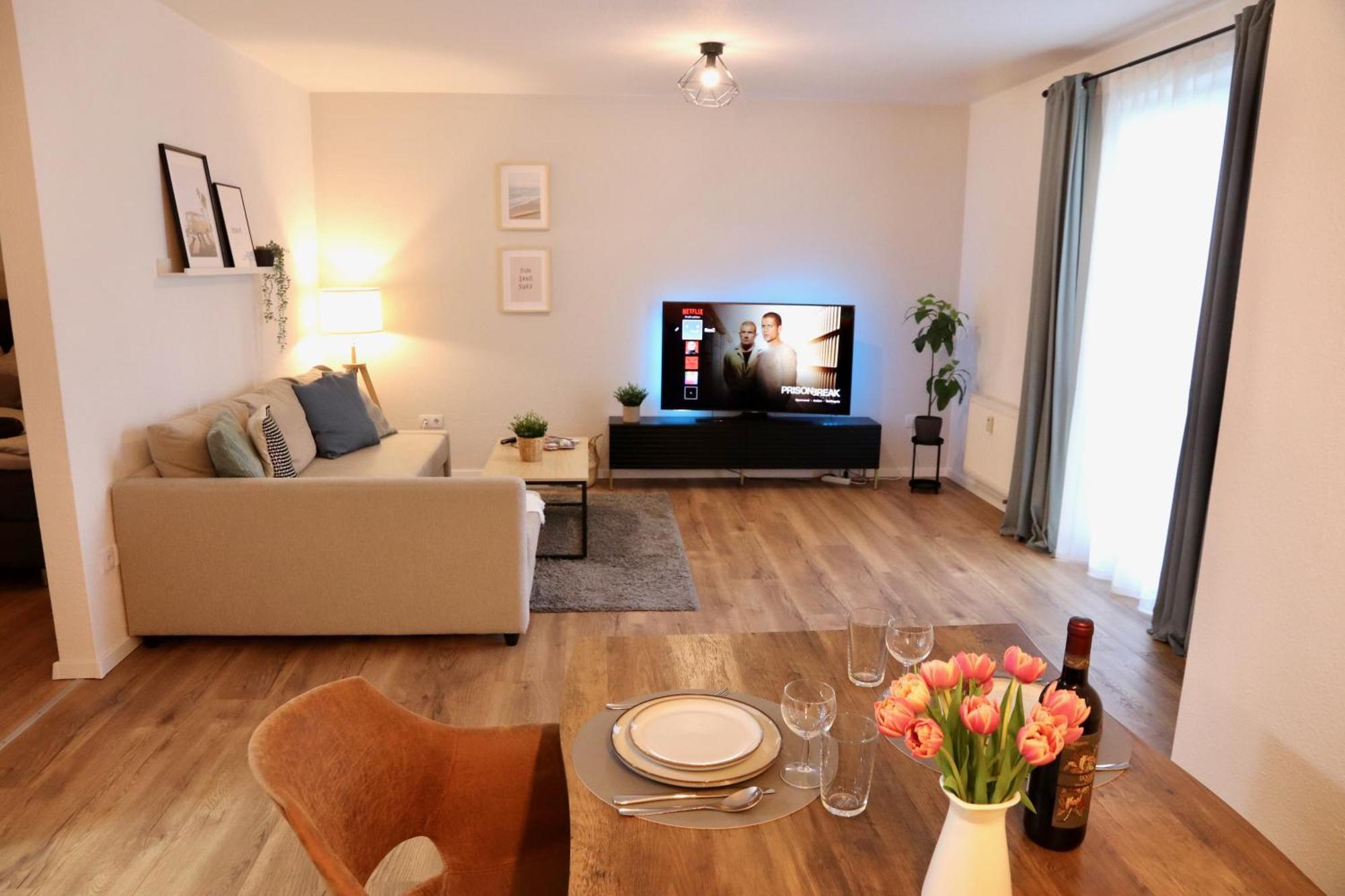 Geraeumiges 2R City-Apartment Uninaehe Mit Tv Streaming, Terrasse Magdebourg Extérieur photo